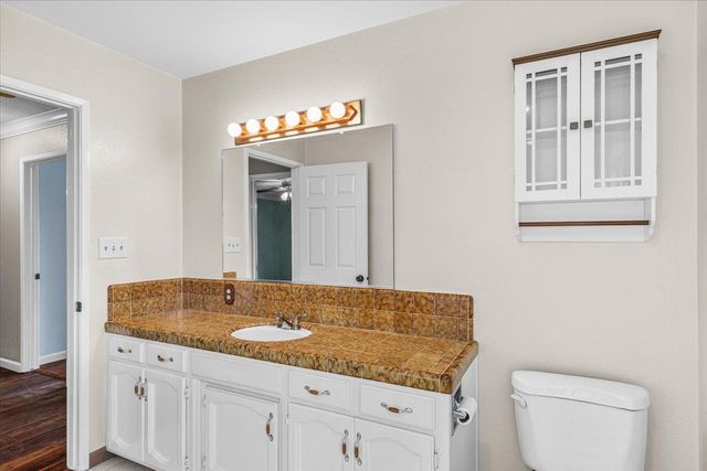 3909 Trillium Ave, Modesto, CA 95356