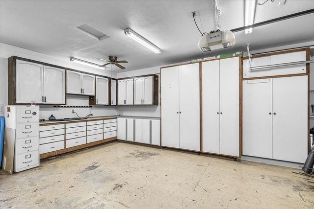 3909 Trillium Ave, Modesto, CA 95356