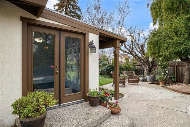 3909 Trillium Ave, Modesto, CA 95356