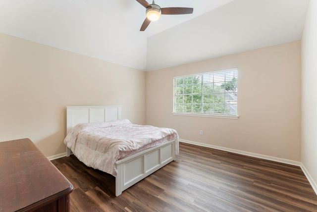 13524 Greenwood Manor Drive, Cypress, TX 77429