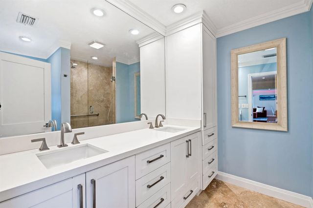 2417 SE 19th Place, Fort Lauderdale, FL 33316