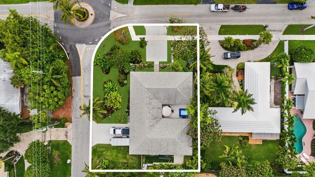 2417 SE 19th Place, Fort Lauderdale, FL 33316
