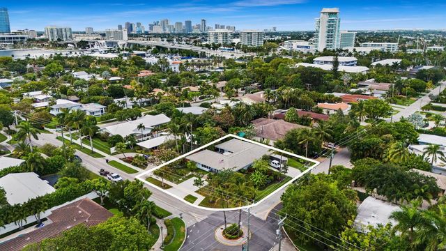 2417 SE 19th Place, Fort Lauderdale, FL 33316