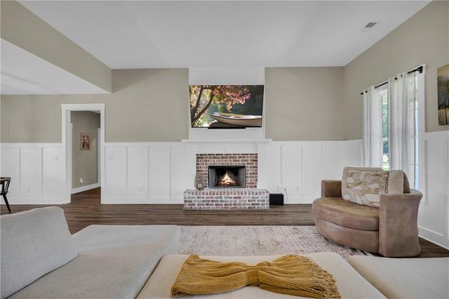 85 Woodfin Way, Social Circle, GA 30025