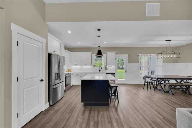 85 Woodfin Way, Social Circle, GA 30025