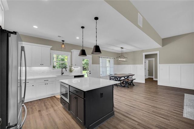 85 Woodfin Way, Social Circle, GA 30025