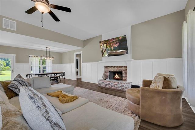 85 Woodfin Way, Social Circle, GA 30025
