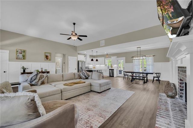 85 Woodfin Way, Social Circle, GA 30025