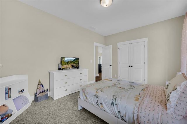 85 Woodfin Way, Social Circle, GA 30025