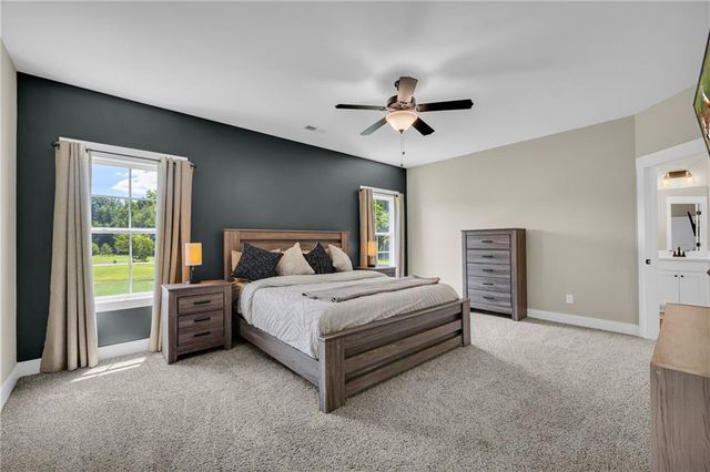 85 Woodfin Way, Social Circle, GA 30025