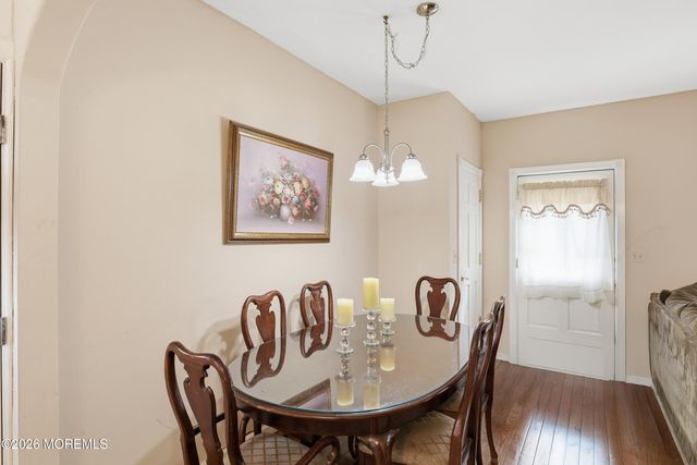 376 Cook Road, Jackson, NJ 08527