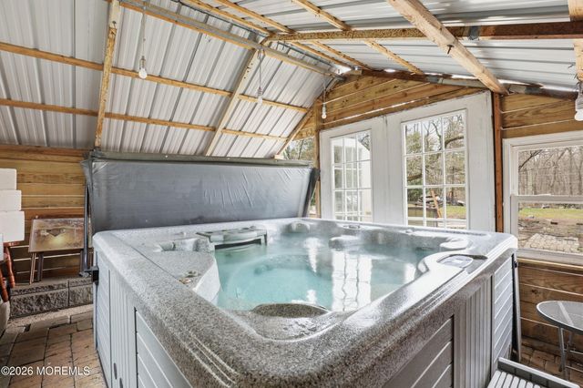 376 Cook Road, Jackson, NJ 08527