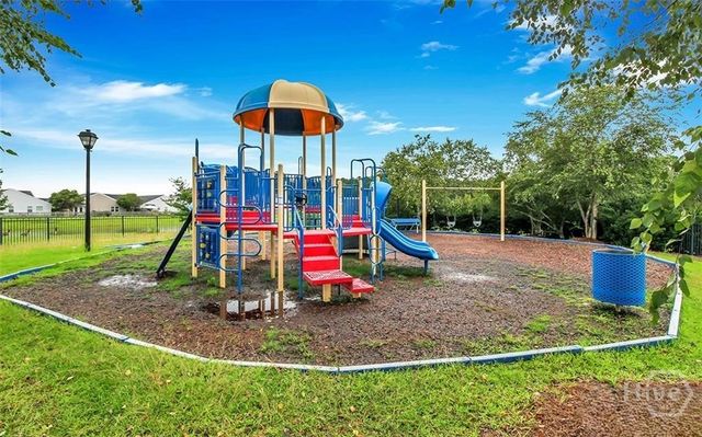 238 Lakepointe Drive, Savannah, GA 31407