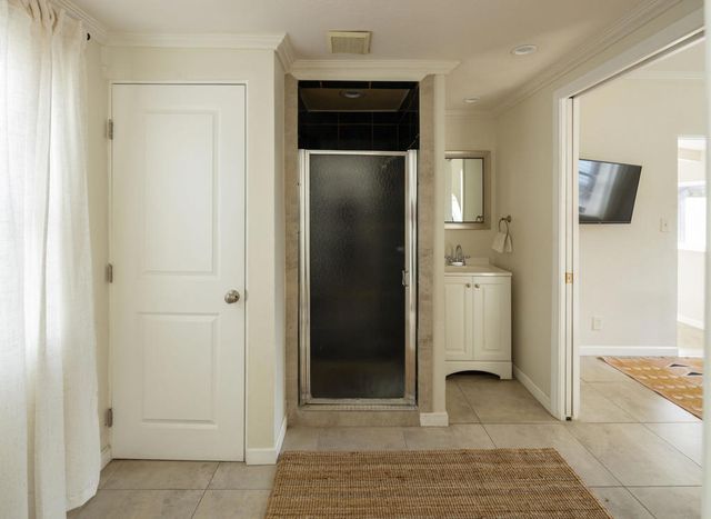 527 N N Paseo De Anza, Palm Springs, CA 92262