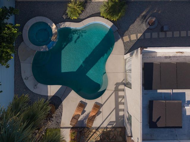 527 N N Paseo De Anza, Palm Springs, CA 92262