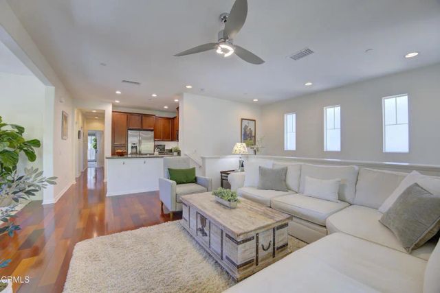 3230 London Lane, Oxnard, CA 93036
