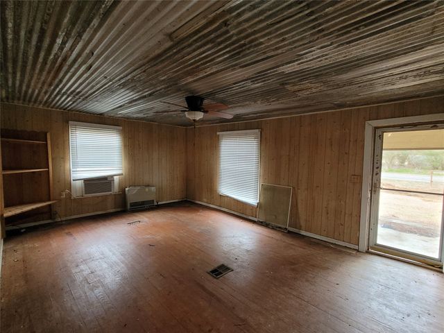 10109 FM 410 Highway N, Detroit, TX 75436