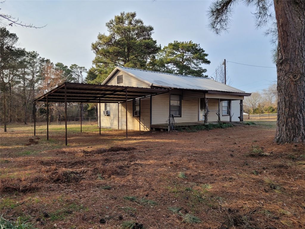 10109 FM 410 Highway N, Detroit, TX 75436