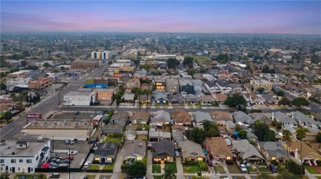1724 W 43rd Street, Los Angeles, CA 90062
