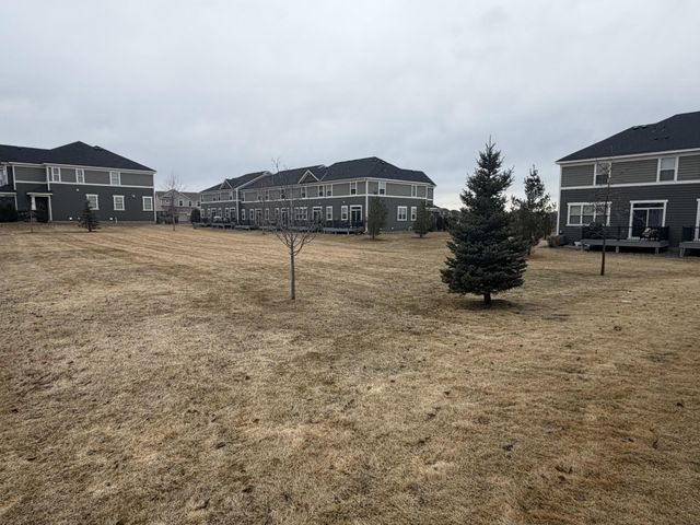 18378 Gladden Lane, Lakeville, MN 55044