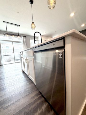 18378 Gladden Lane, Lakeville, MN 55044