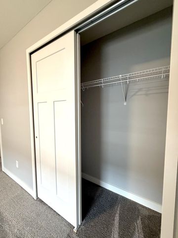 18378 Gladden Lane, Lakeville, MN 55044