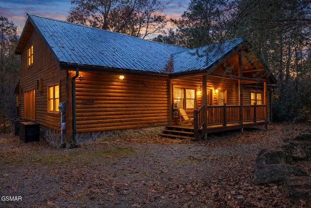 225 Amet Way, Cosby, TN 37722