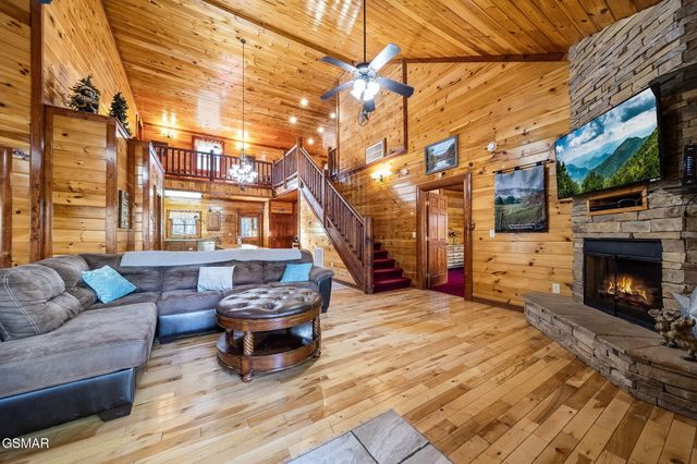 225 Amet Way, Cosby, TN 37722