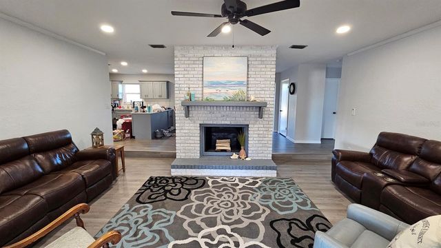 2101 ARROWHEAD AVENUE, Deltona, FL 32725