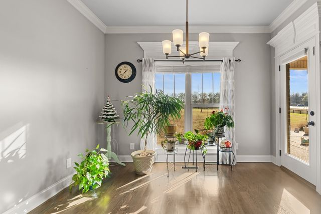 70 Cherokee Dock Rd, Lebanon, TN 37087