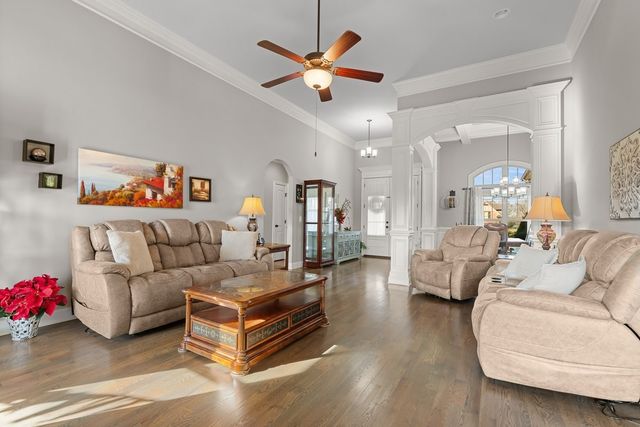 70 Cherokee Dock Rd, Lebanon, TN 37087