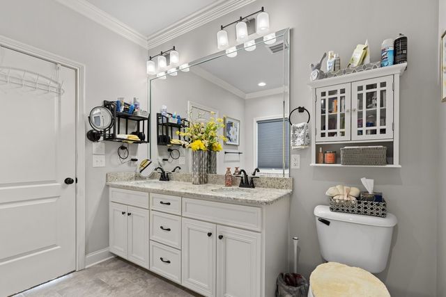 70 Cherokee Dock Rd, Lebanon, TN 37087