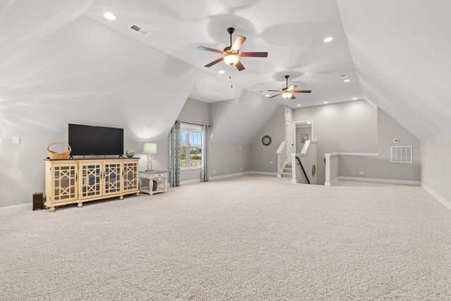 70 Cherokee Dock Rd, Lebanon, TN 37087