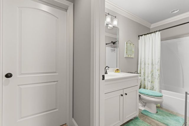 70 Cherokee Dock Rd, Lebanon, TN 37087