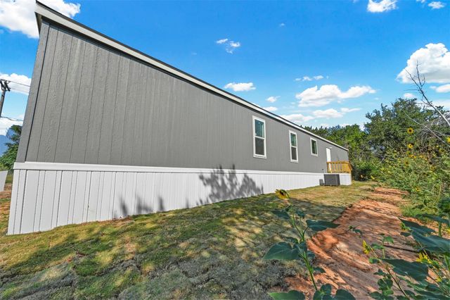 2722 Cypress Street, Granbury, TX 76048