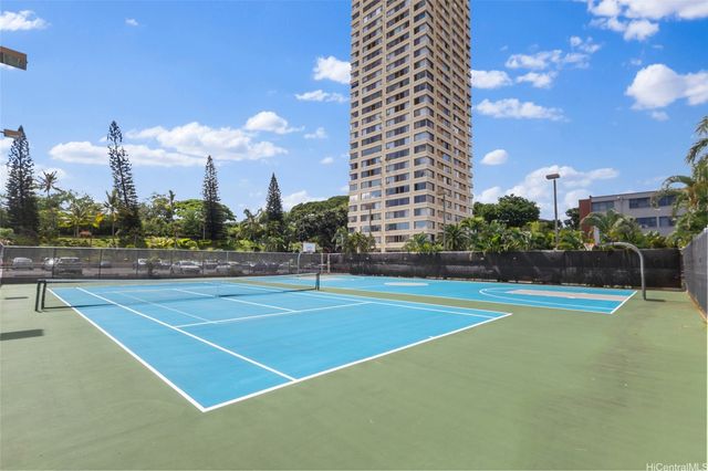 1060 Kamehameha Highway 806B, Pearl City, HI 96782