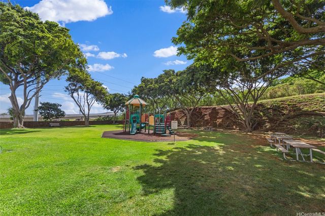 1060 Kamehameha Highway 806B, Pearl City, HI 96782
