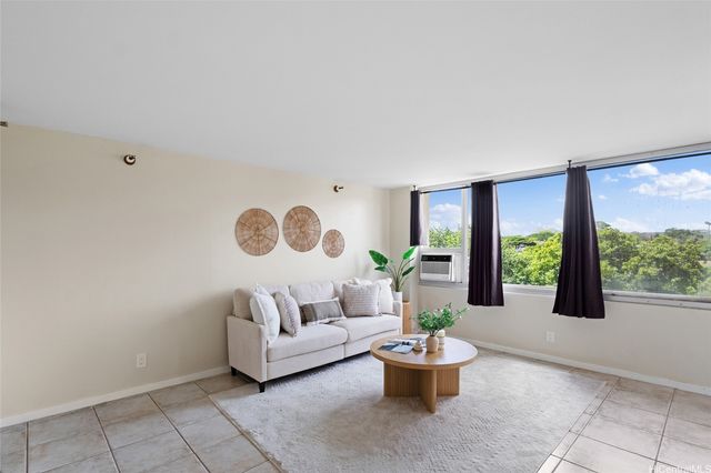 1060 Kamehameha Highway 806B, Pearl City, HI 96782
