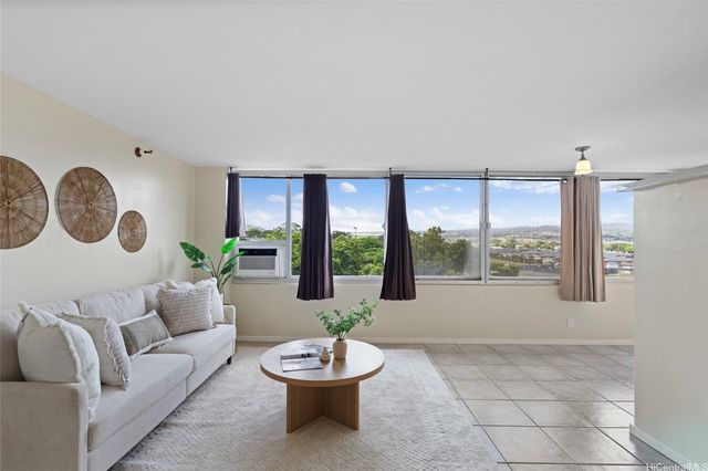 1060 Kamehameha Highway 806B, Pearl City, HI 96782