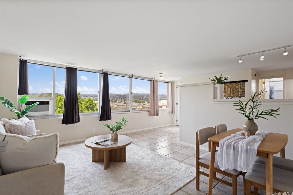 1060 Kamehameha Highway 806B, Pearl City, HI 96782