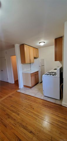 102-35 64th Road 3K, Forest Hills, NY 11375