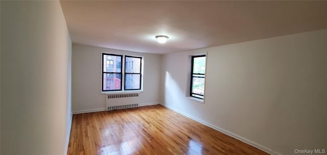 102-35 64th Road 3K, Forest Hills, NY 11375