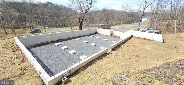 1079 GUN CLUB RD, Stephenson, VA 22656