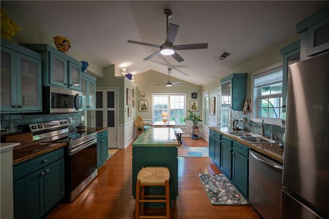 4147 Granite Falls Lane, Loganville, GA 30052