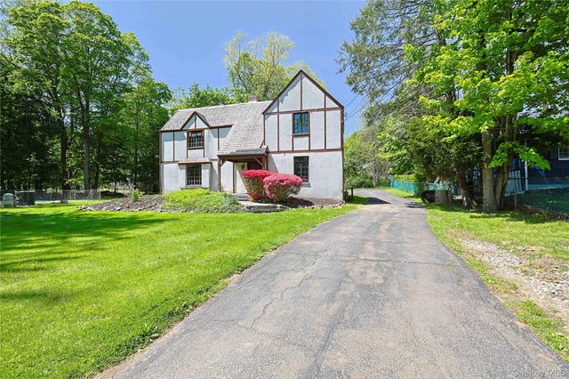 404 Downing Way, Newburgh, NY 12550