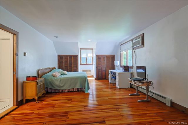 404 Downing Way, Newburgh, NY 12550