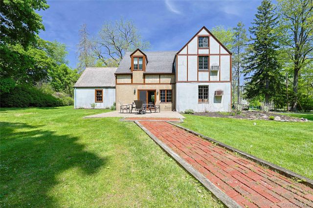 404 Downing Way, Newburgh, NY 12550