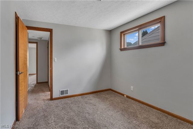 1542 Lynn Avenue, Youngstown, OH 44514