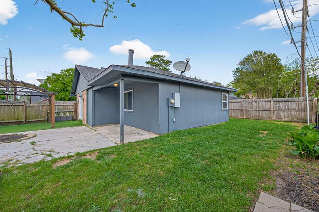 20206 Misty Pines Drive, Humble, TX 77346