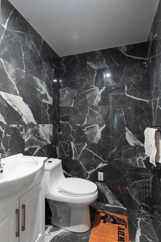 46 EAST 28TH ST, Bayonne, NJ 07002